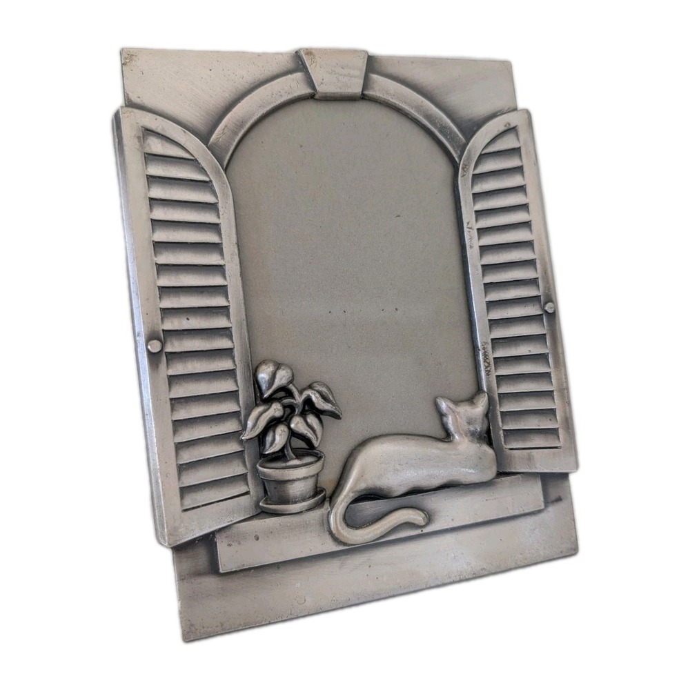 VTG Heavy Brushed Metal Cat Window Ledge Open Window Picture Frame 4x6 Photo